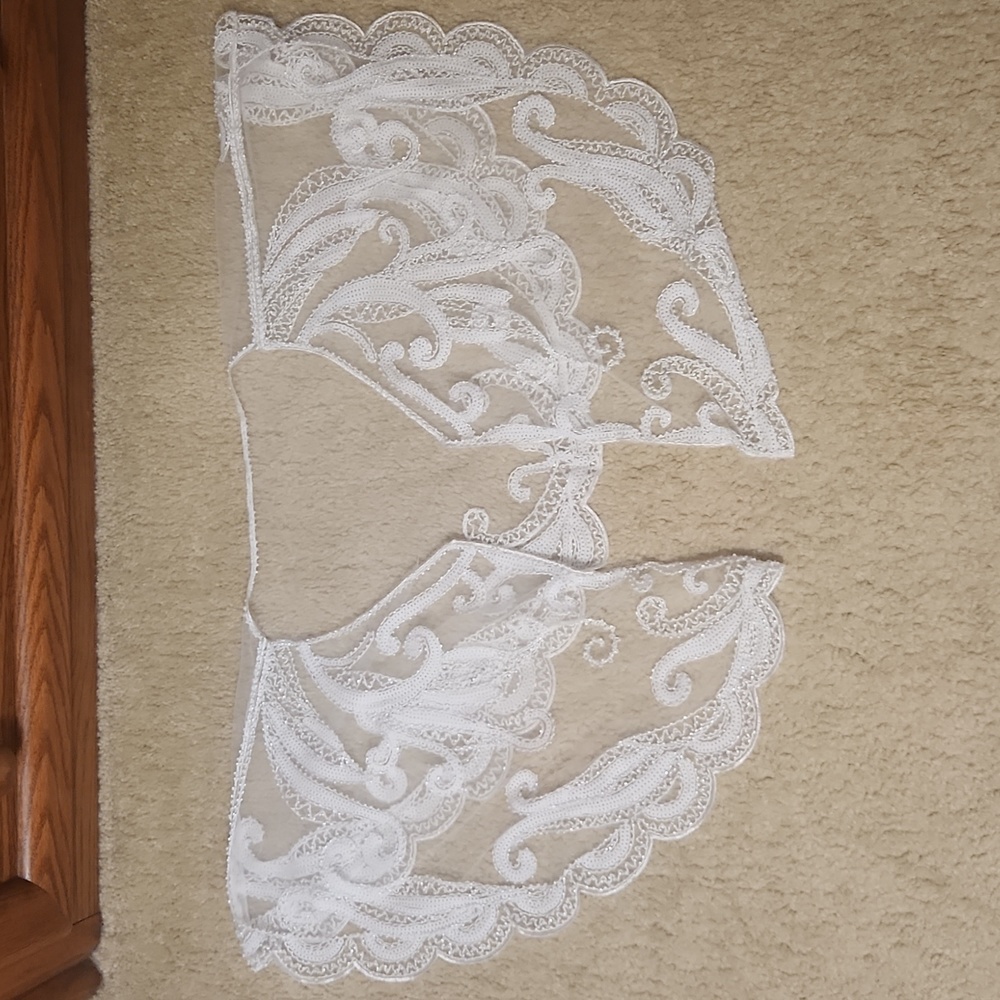 Lace Beaded Shall